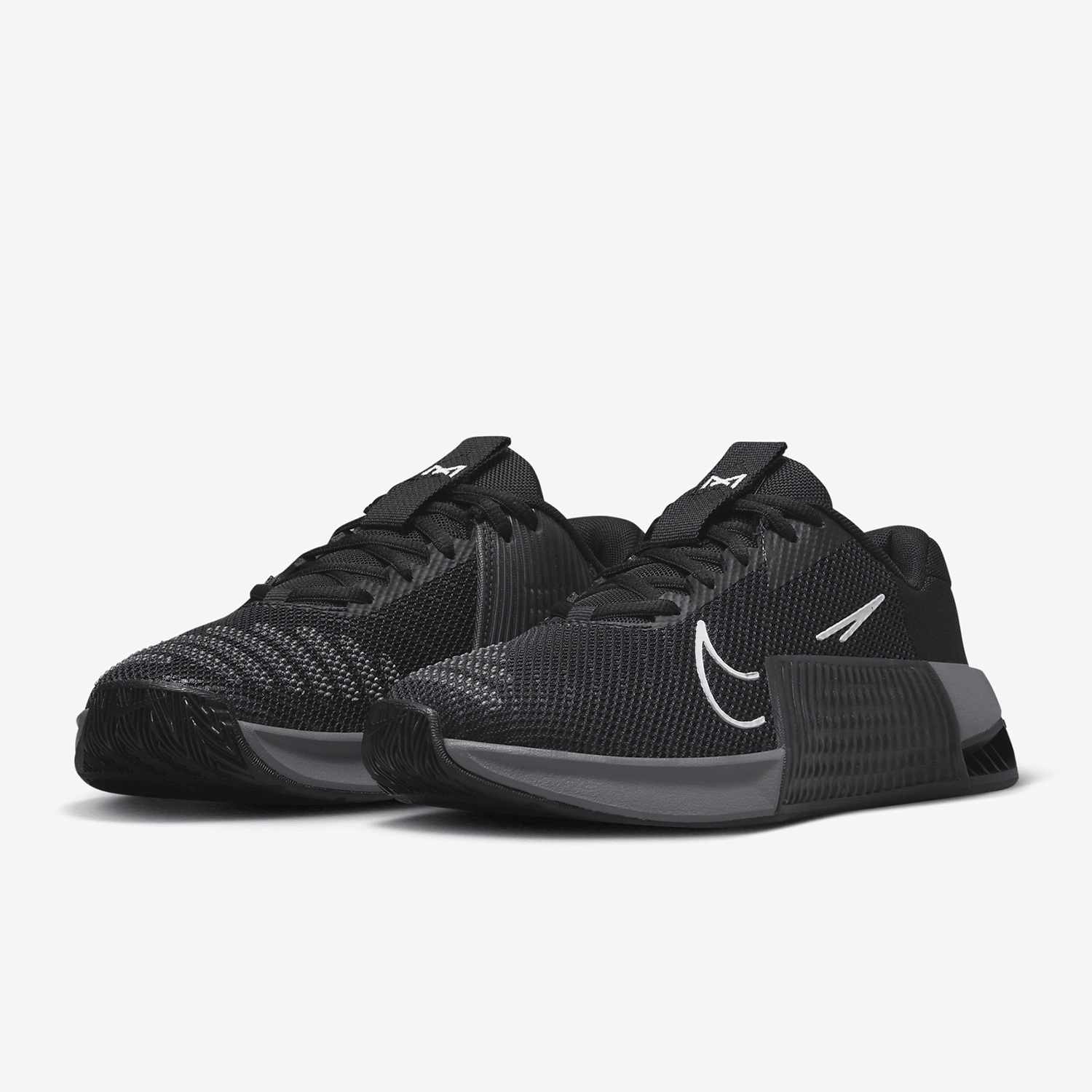 Оригинальные женские спортивны – обзор и цена Nike Shoes Metcon 9